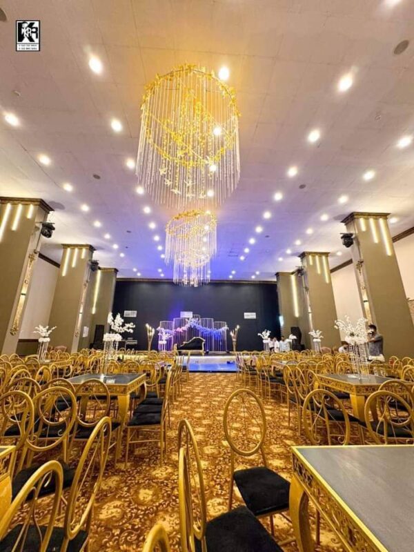 Golden plaza - Image 2